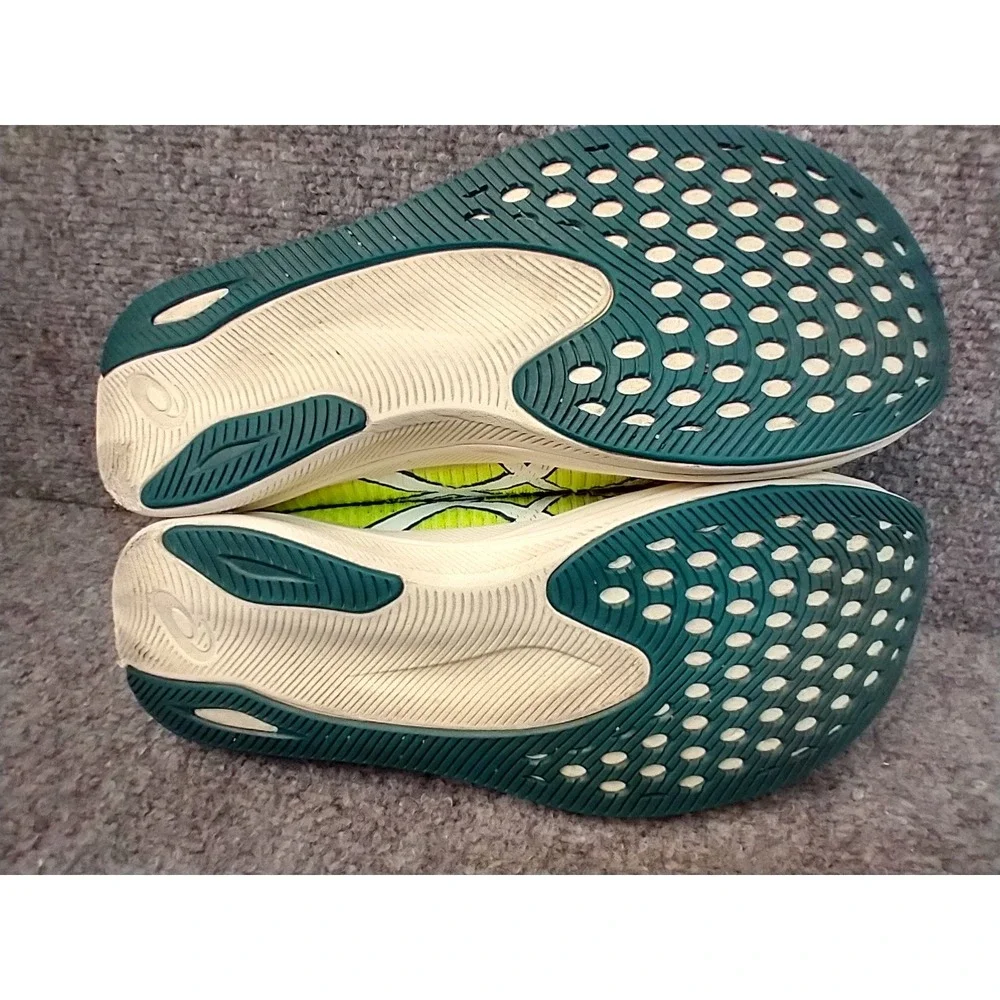 ASICS Magic Speed 2 Running Shoes Womens 8.5 Hazard Green Neon 1012B274